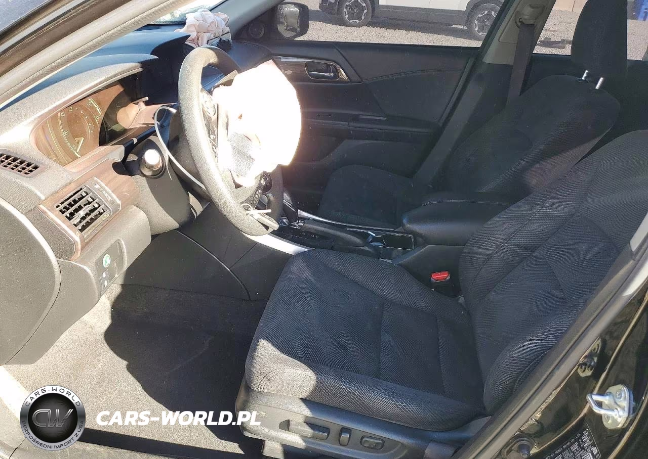 2017 Honda Accord Hybrid VIN:JHMCR6F37HC018382 - 7