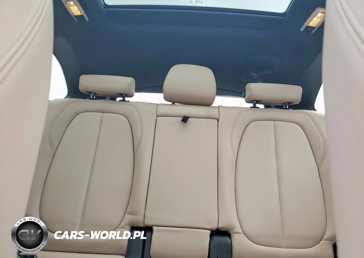 2020 BMW X1 xDrive28I VIN:WBXJG9C02L5P12598 - 10