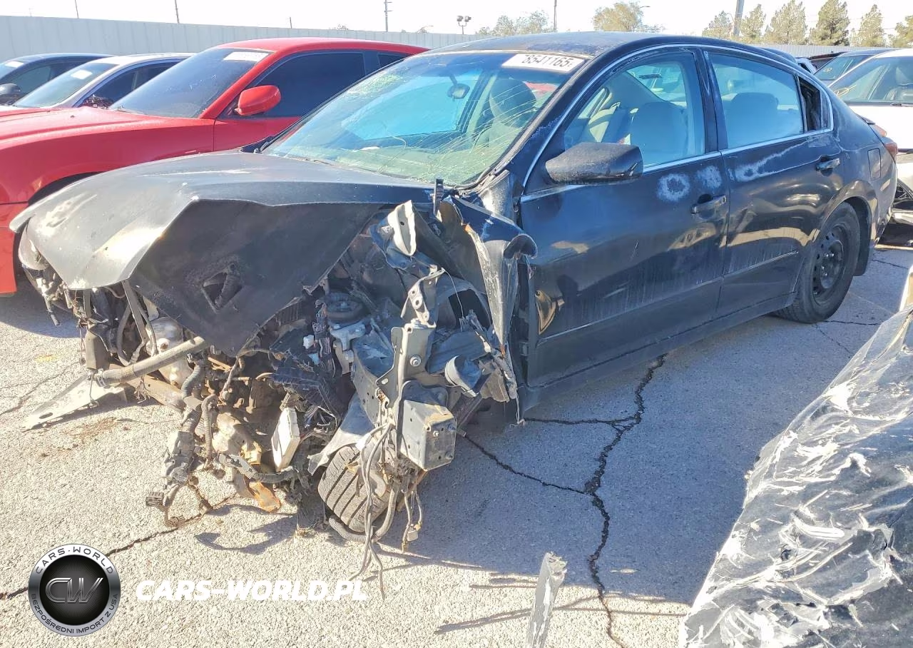 2011 Nissan Altima Base