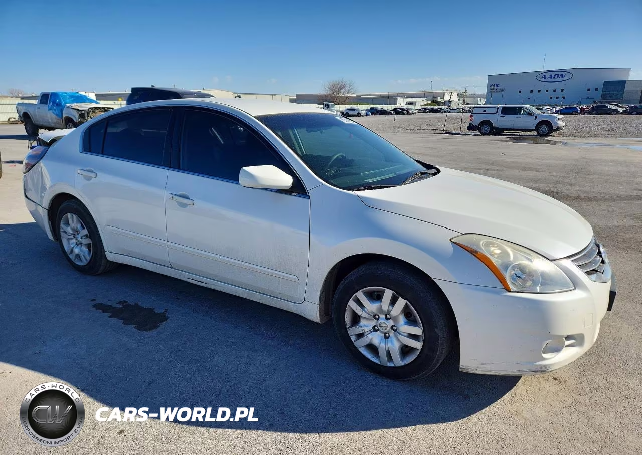 2010 Nissan Altima Base VIN:1N4AL2AP0AN450809 - 4