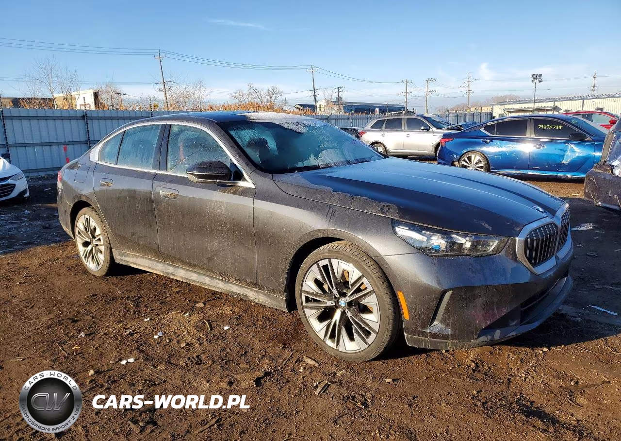 2024 BMW 530 Xi VIN:WBA53FJ04RCP81256 - 4