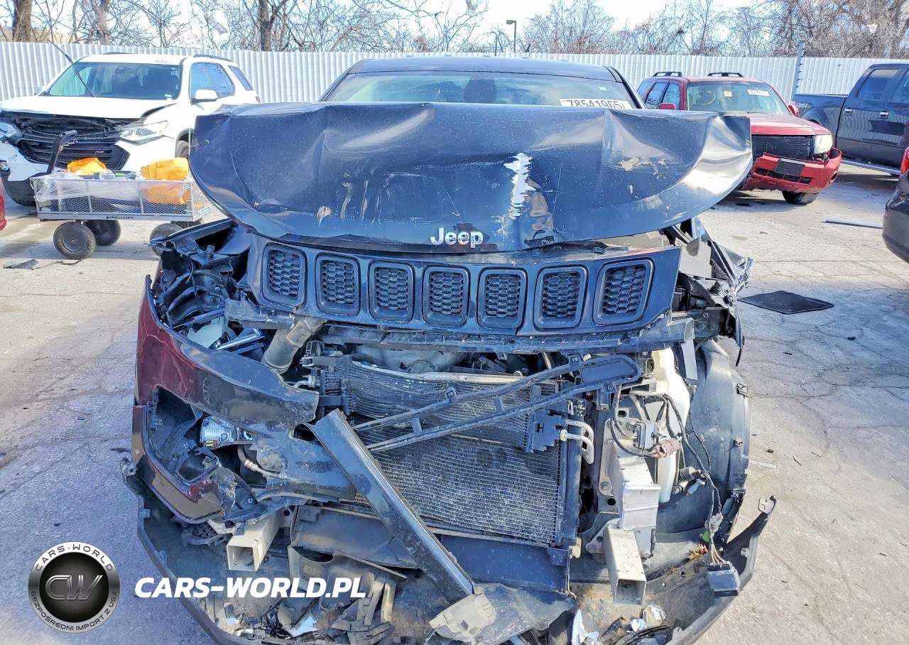 2018 Jeep Compass Sport VIN:3C4NJDAB1JT104317 - 5