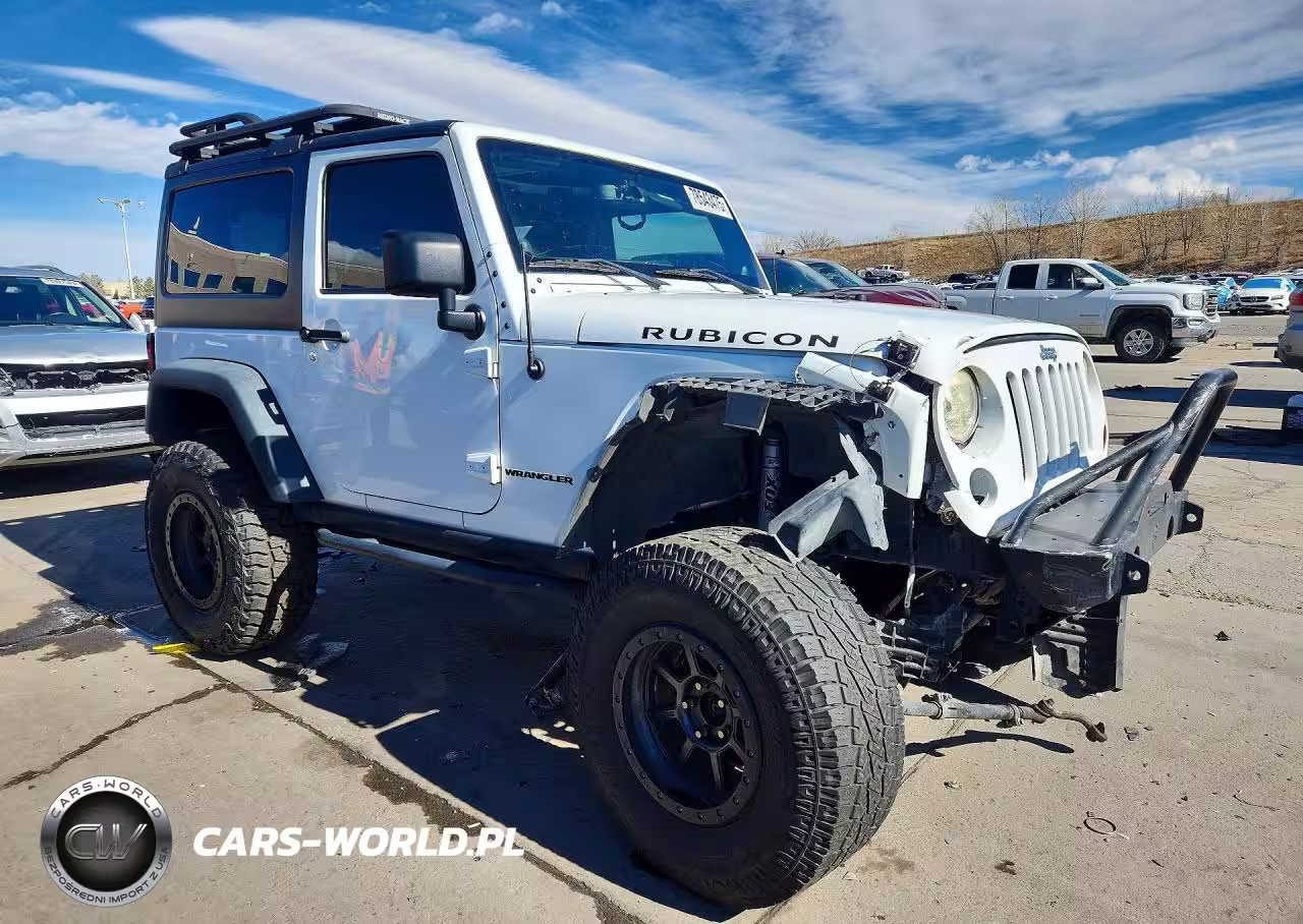 2013 Jeep Wrangler Rubicon VIN:1C4BJWCG6DL569313 - 4