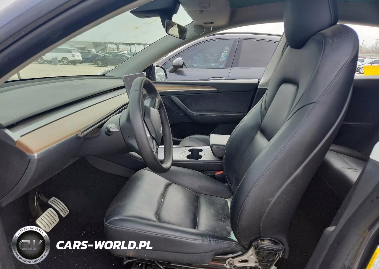 2022 Tesla Model Y VIN:7SAYGDEF3NF547925 - 7