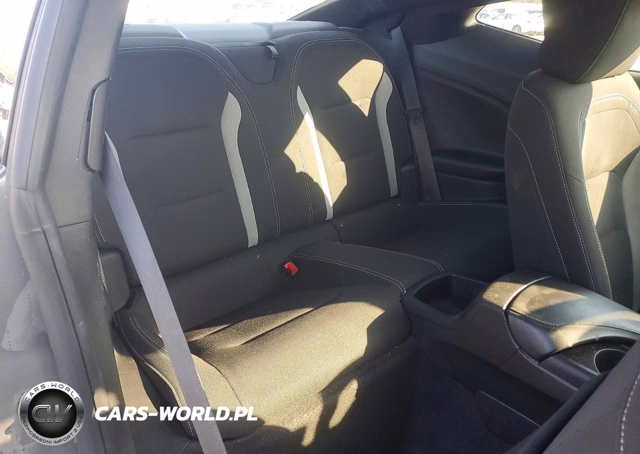 2021 Chevrolet Camaro Ls VIN:1G1FB1RS6M0105624 - 10