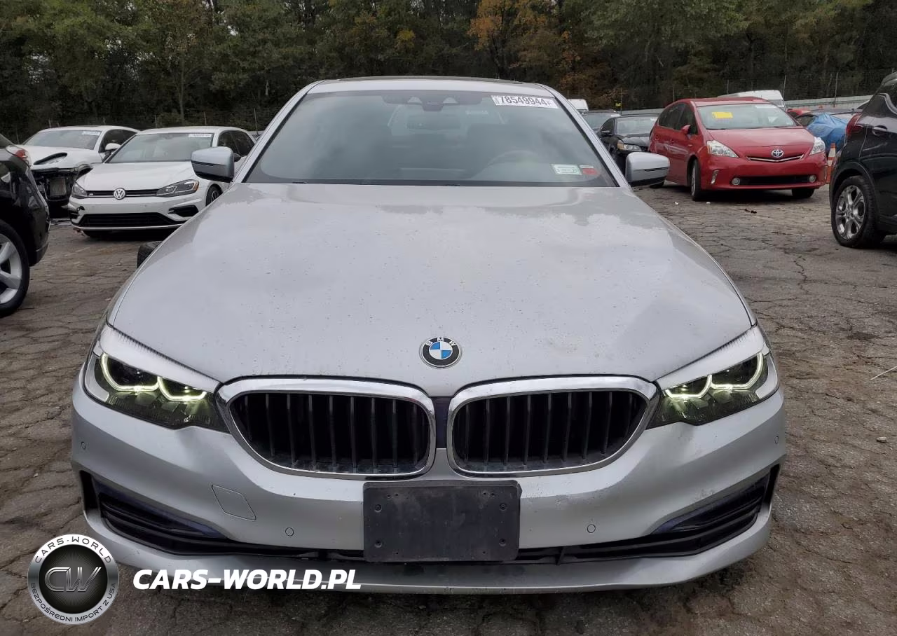 2019 BMW 530 Xi VIN:WBAJA7C5XKG910084 - 5