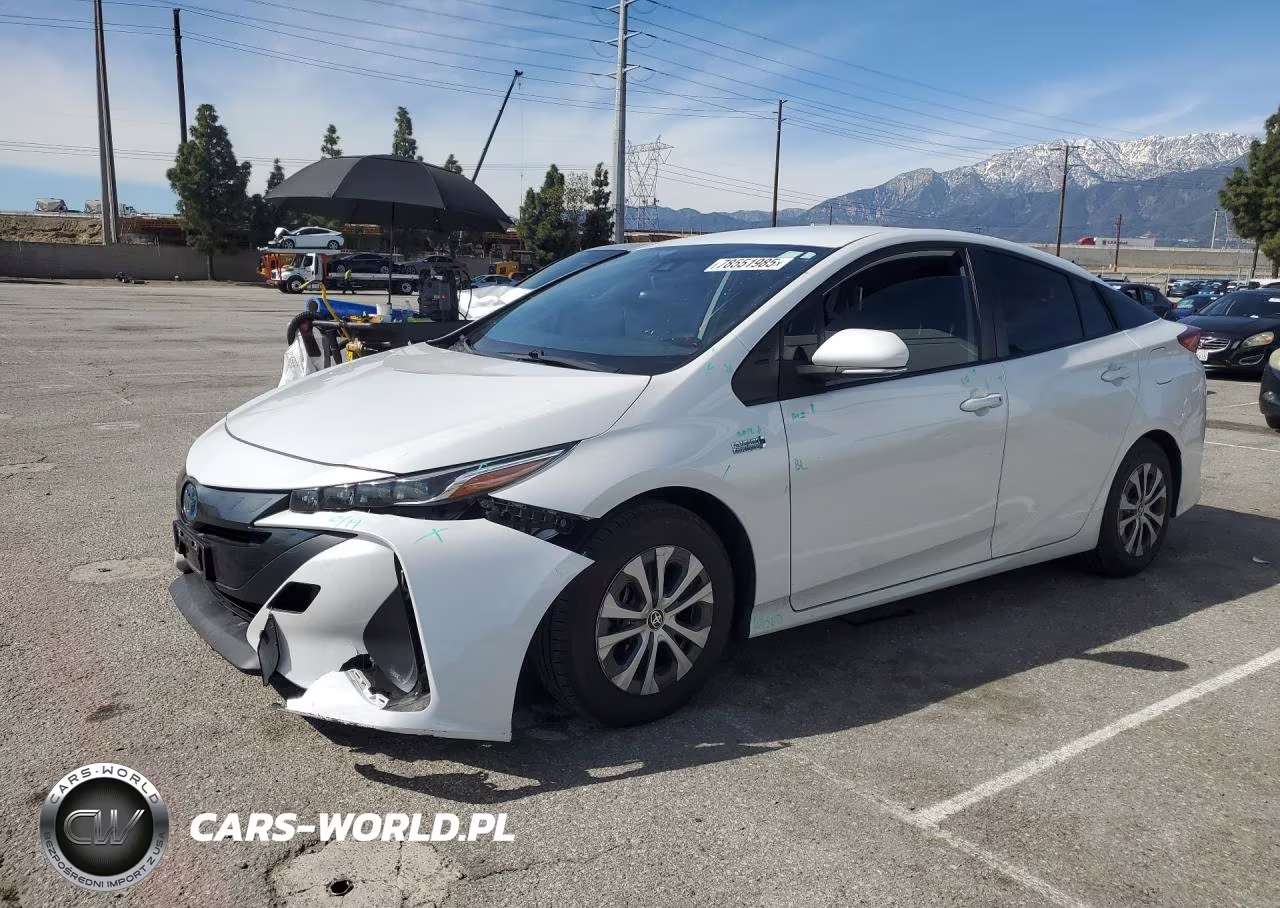 2021 Toyota Prius Prime Le