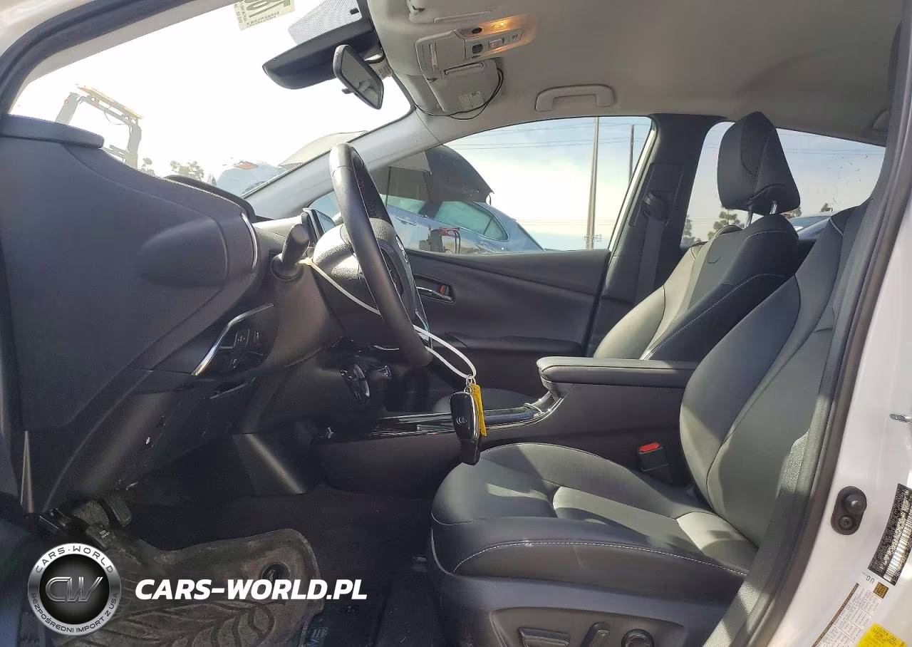 2021 Toyota Prius Prime Le VIN:JTDKAMFP9M3182254 - 7