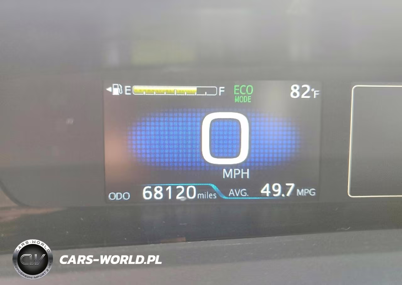 2021 Toyota Prius Prime Le VIN:JTDKAMFP9M3182254 - 9