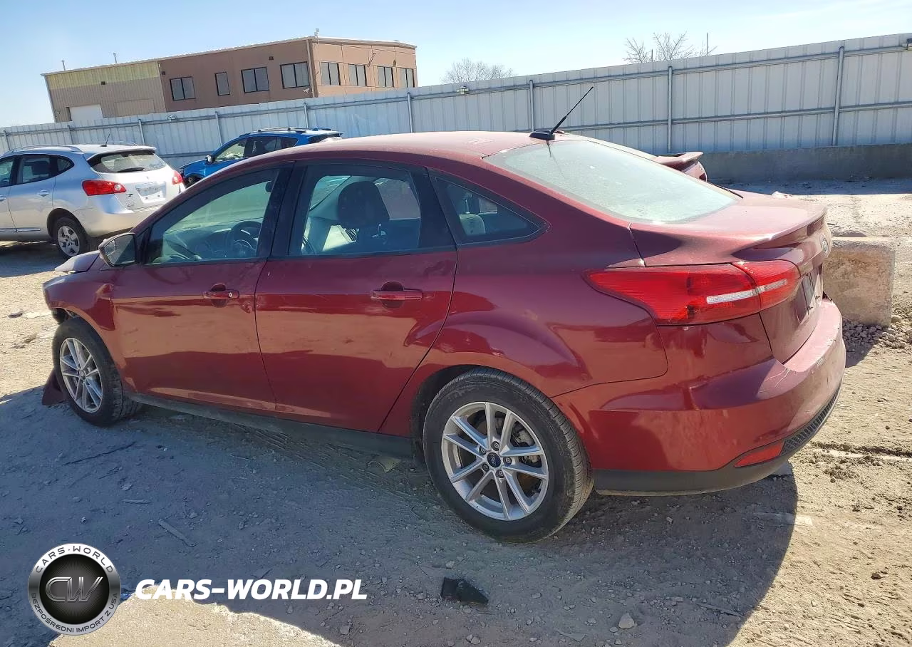 2017 Ford Focus Se VIN:1FADP3FE6HL301843 - 2