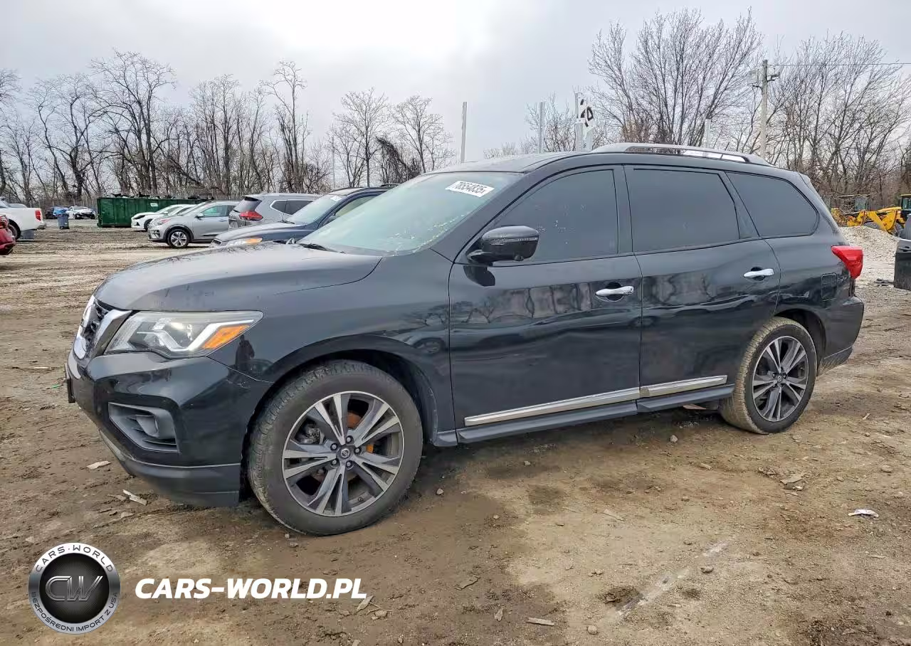 2017 Nissan Pathfinder Platinum