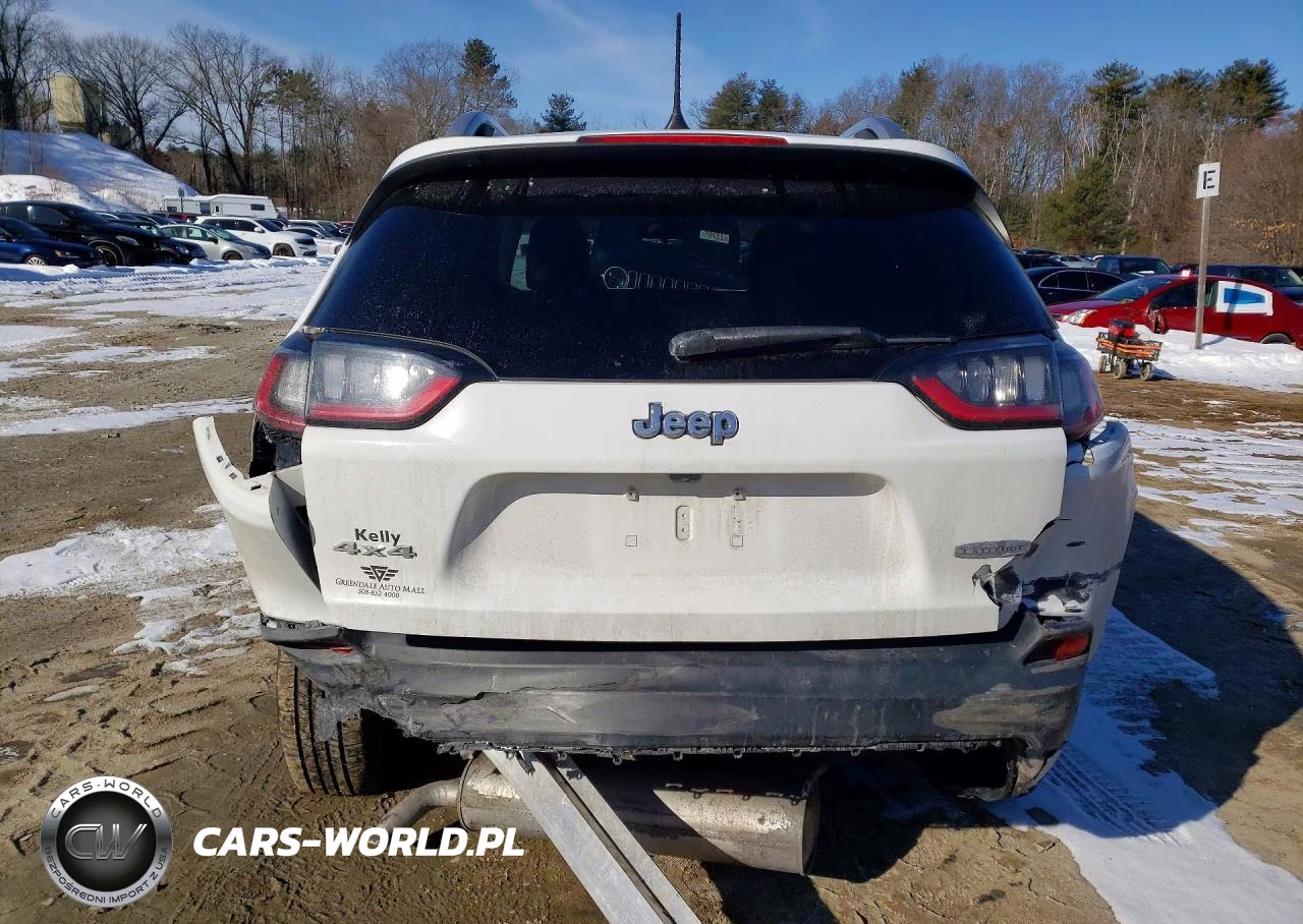 2019 Jeep Cherokee Latitude Plus VIN:1C4PJMLB7KD191430 - 6