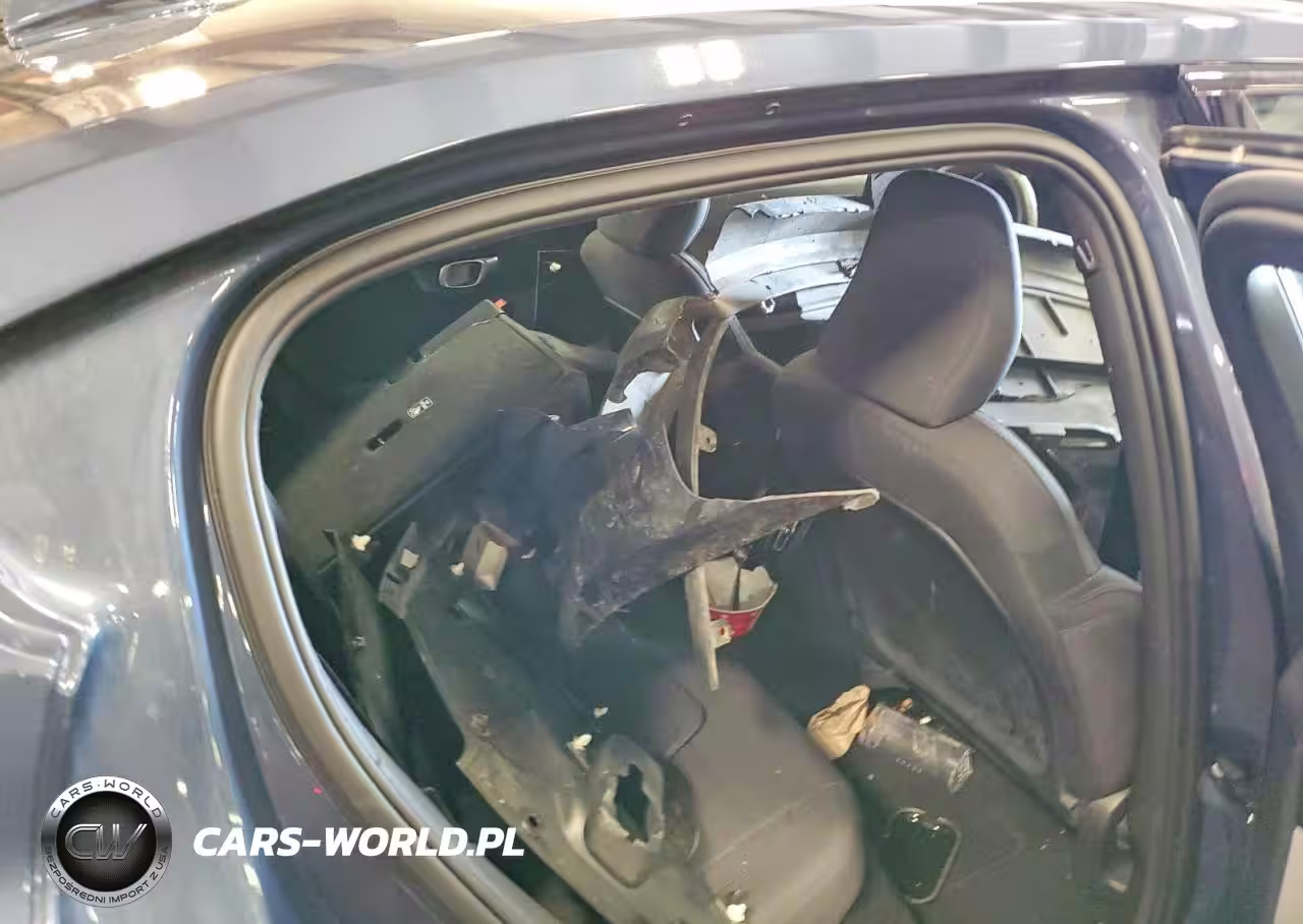 2024 Polestar 2 VIN:YSMFD3KA7RL223920 - 12