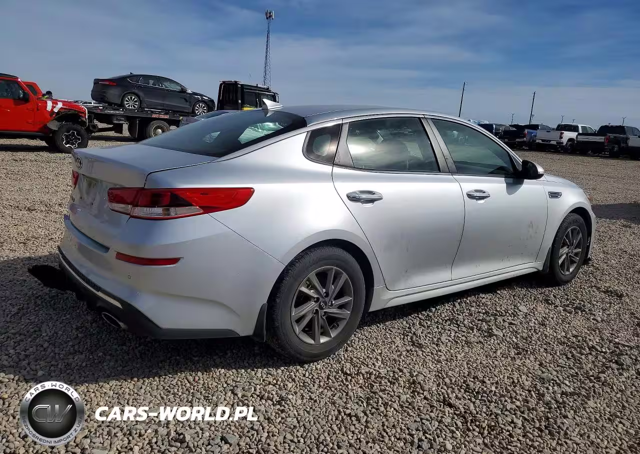 2020 Kia Optima Lx VIN:5XXGT4L3XLG402081 - 3