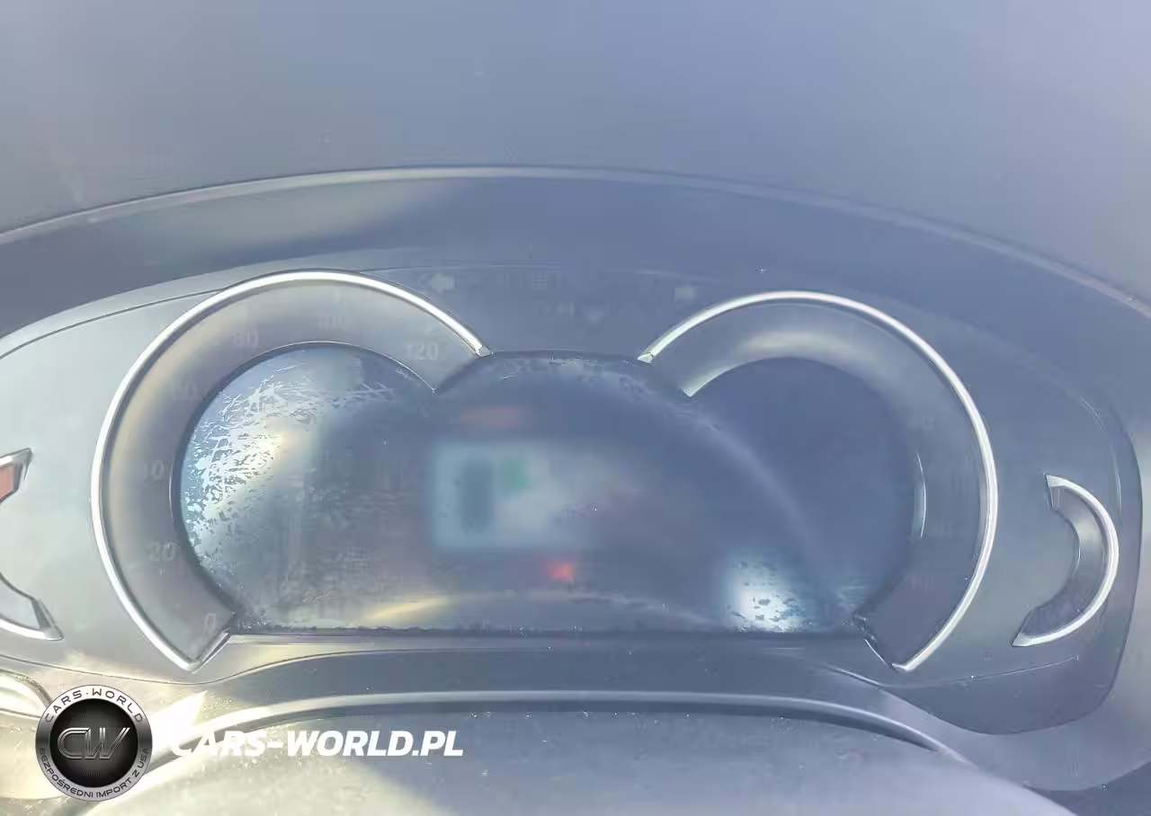 2018 BMW 530E VIN:WBAJA9C50JB252492 - 9