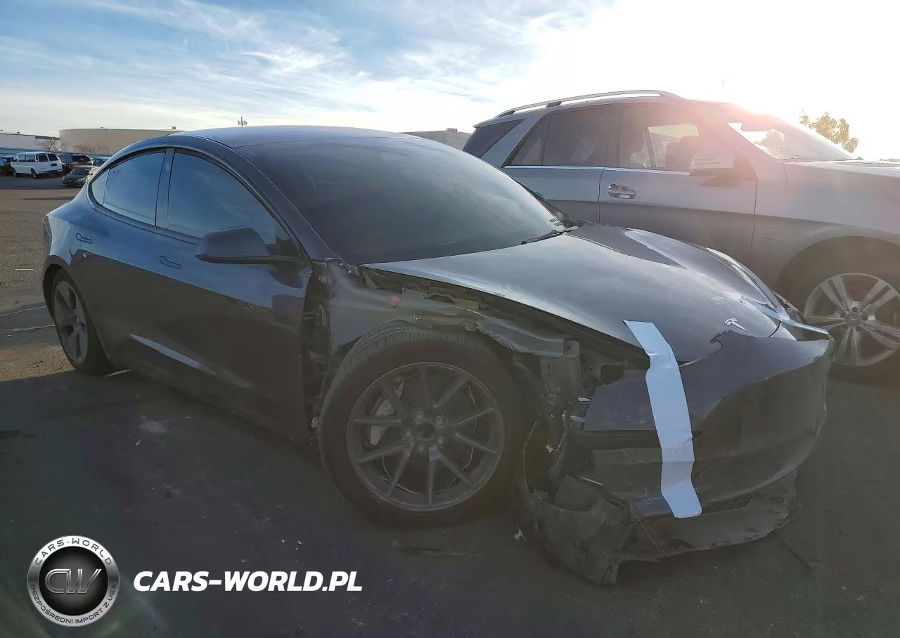 2023 Tesla Model 3 VIN:5YJ3E1EAXPF710251 - 4