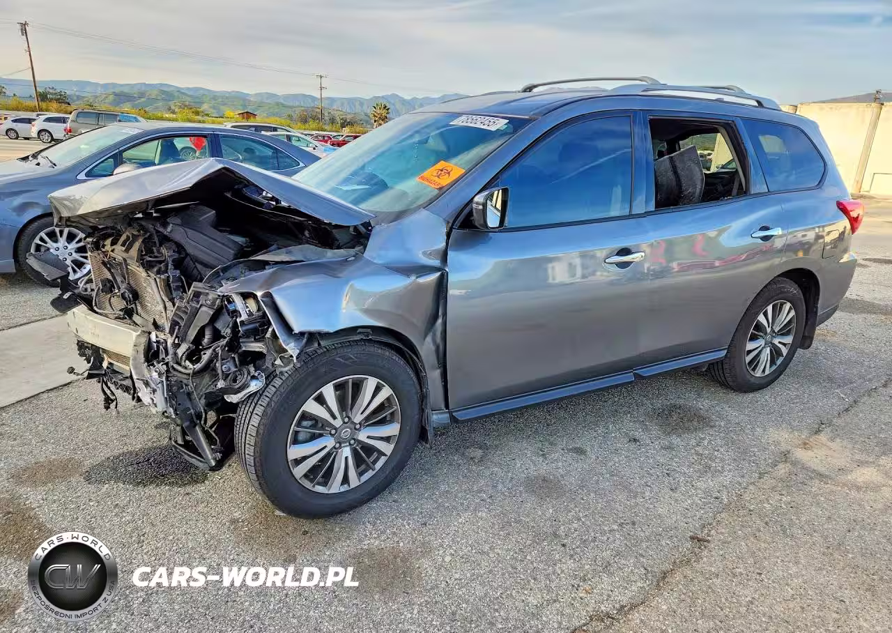 2020 Nissan Pathfinder S