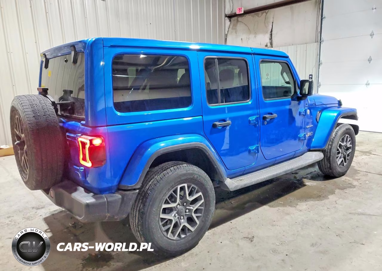 2024 Jeep Wrangler Sahara VIN:1C4PJXEG2RW253633 - 3