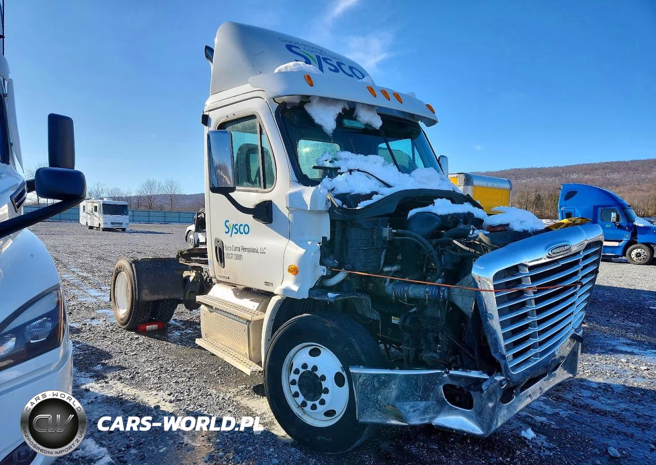 2012 Freightliner Cascadia Semi Truck
