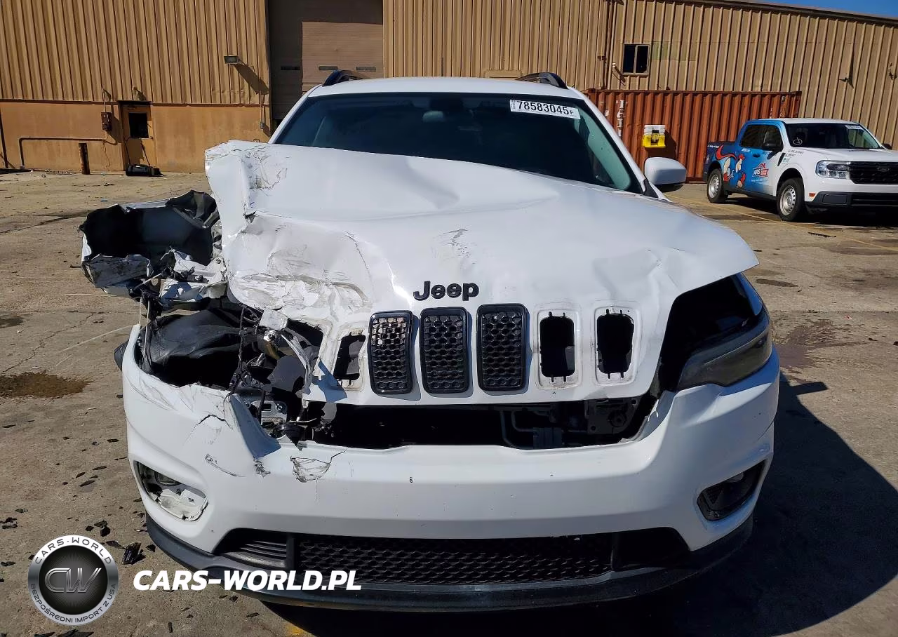 2019 Jeep Cherokee Latitude Plus VIN:1C4PJLLB9KD466404 - 5