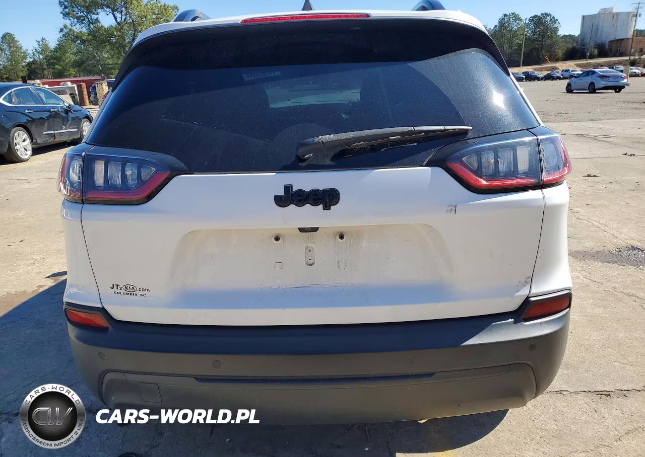 2019 Jeep Cherokee Latitude Plus VIN:1C4PJLLB9KD466404 - 6