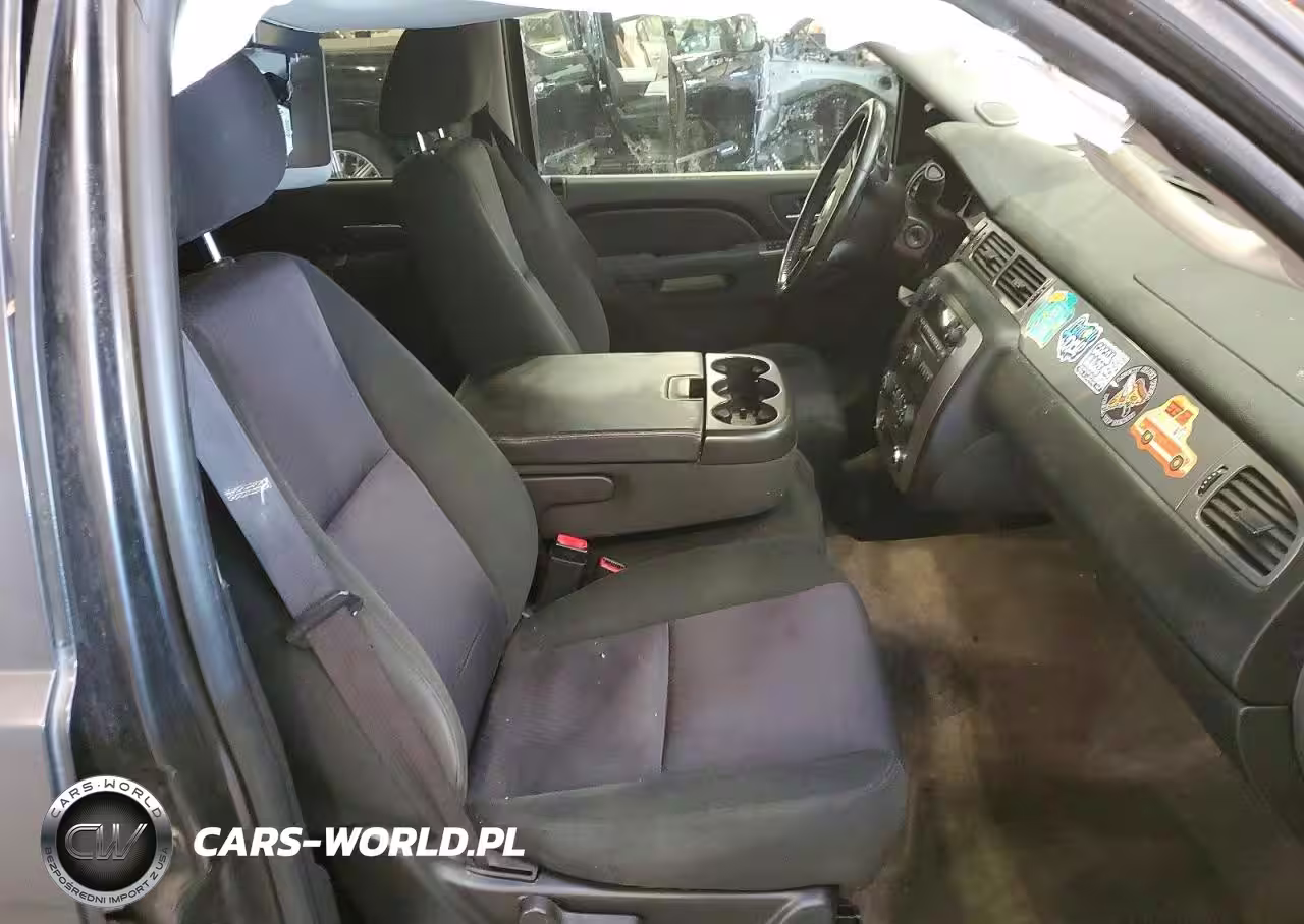 2010 Chevrolet Suburban C1500 Ls VIN:1GNUCHE09AR154002 - 7