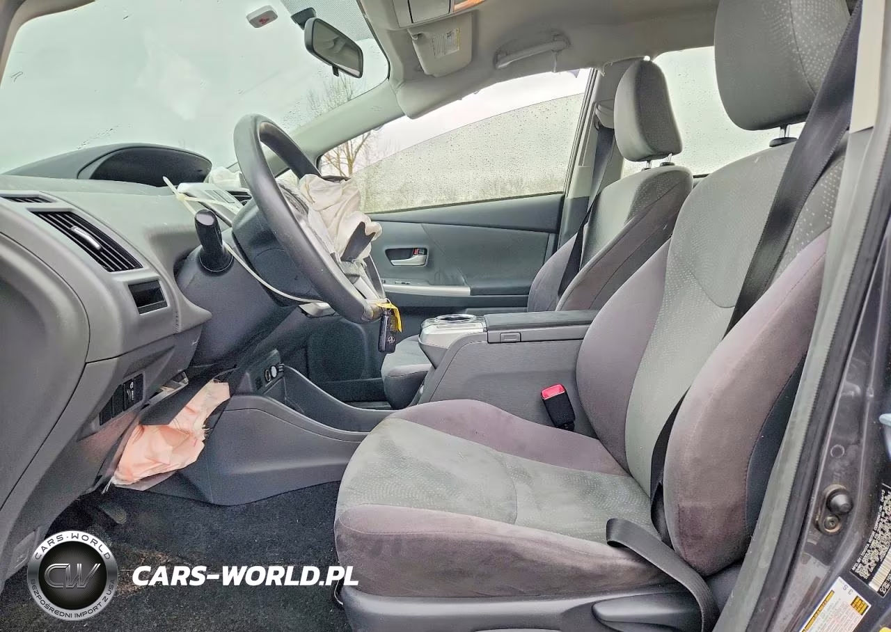 2012 Toyota Prius V VIN:JTDZN3EU1C3127154 - 7