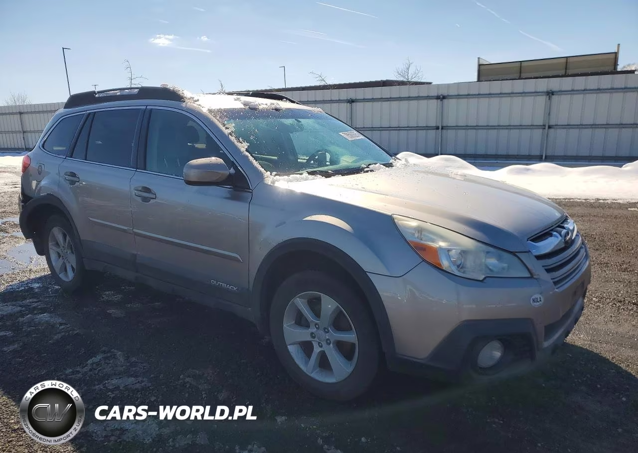 2014 Subaru Outback 2.5I Premium VIN:4S4BRBCC8E3227325 - 4