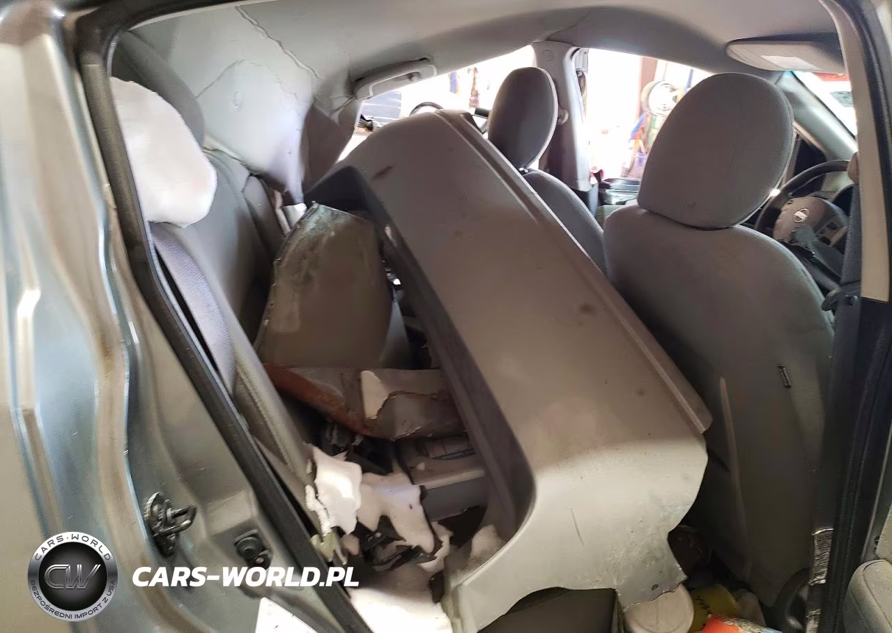 2011 Nissan Sentra 2.0 VIN:3N1AB6AP4BL636913 - 10