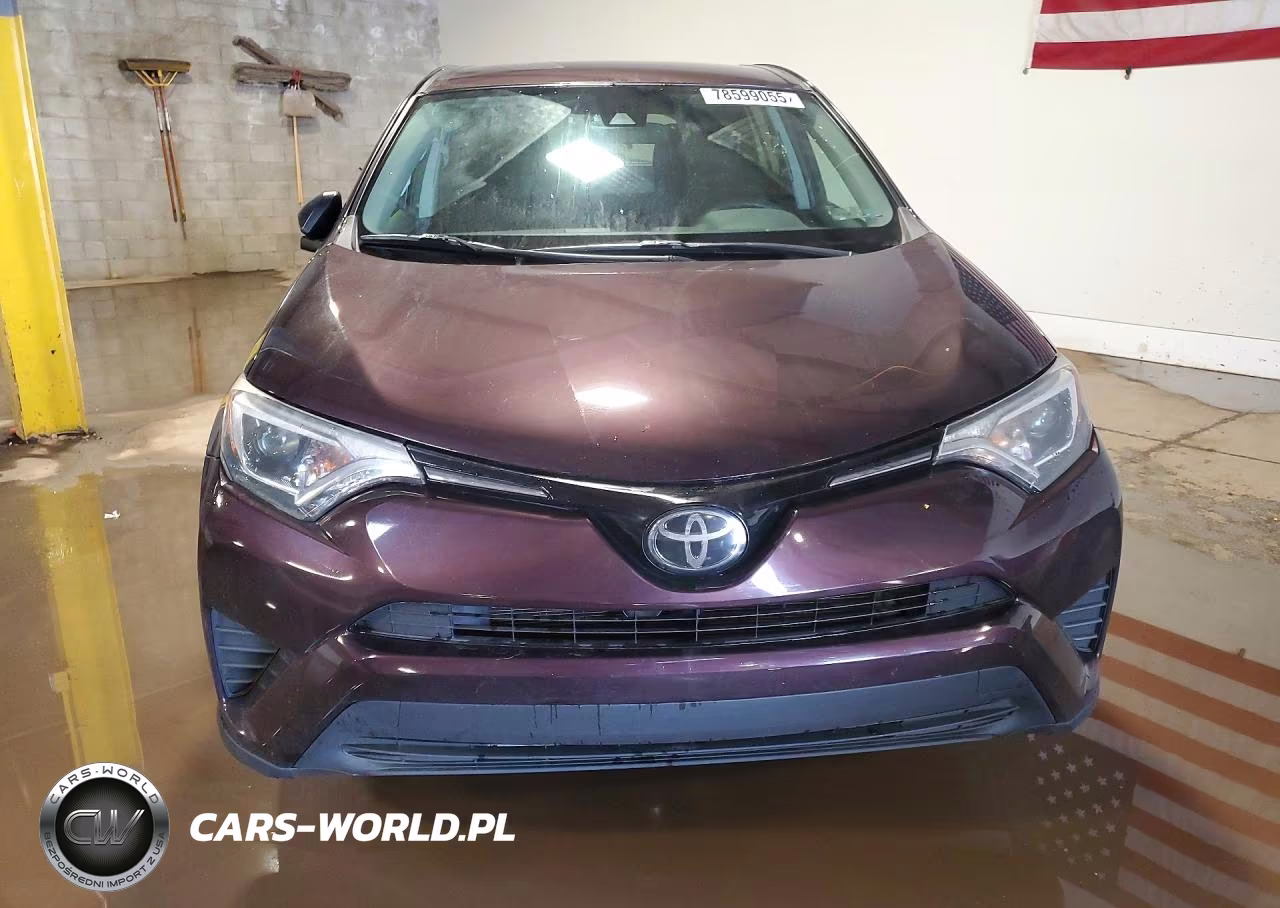 2018 Toyota Rav4 Le VIN:2T3BFREV3JW765328 - 5