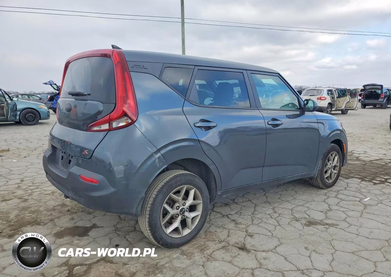 2020 Kia Soul S VIN:KNDJ23AU7L7093371 - 3