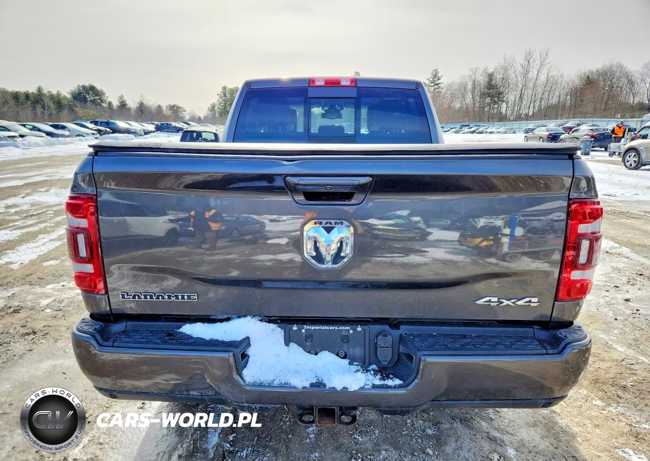 2024 Ram 2500 Laramie VIN:3C6UR5FL0RG355269 - 6