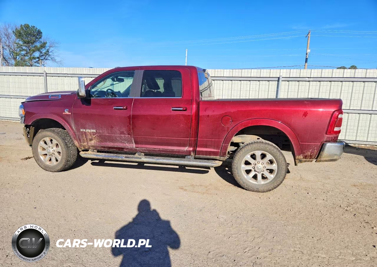 2022 Ram 2500 Laramie VIN:3C6UR5FL4NG371632 - 2