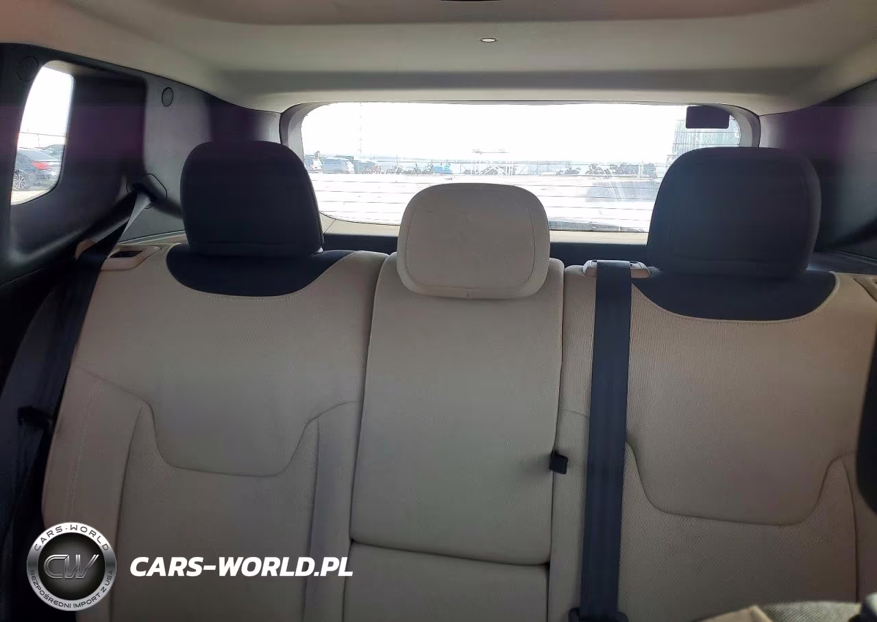 2016 Jeep Renegade Latitude VIN:ZACCJBBT0GPE19144 - 10