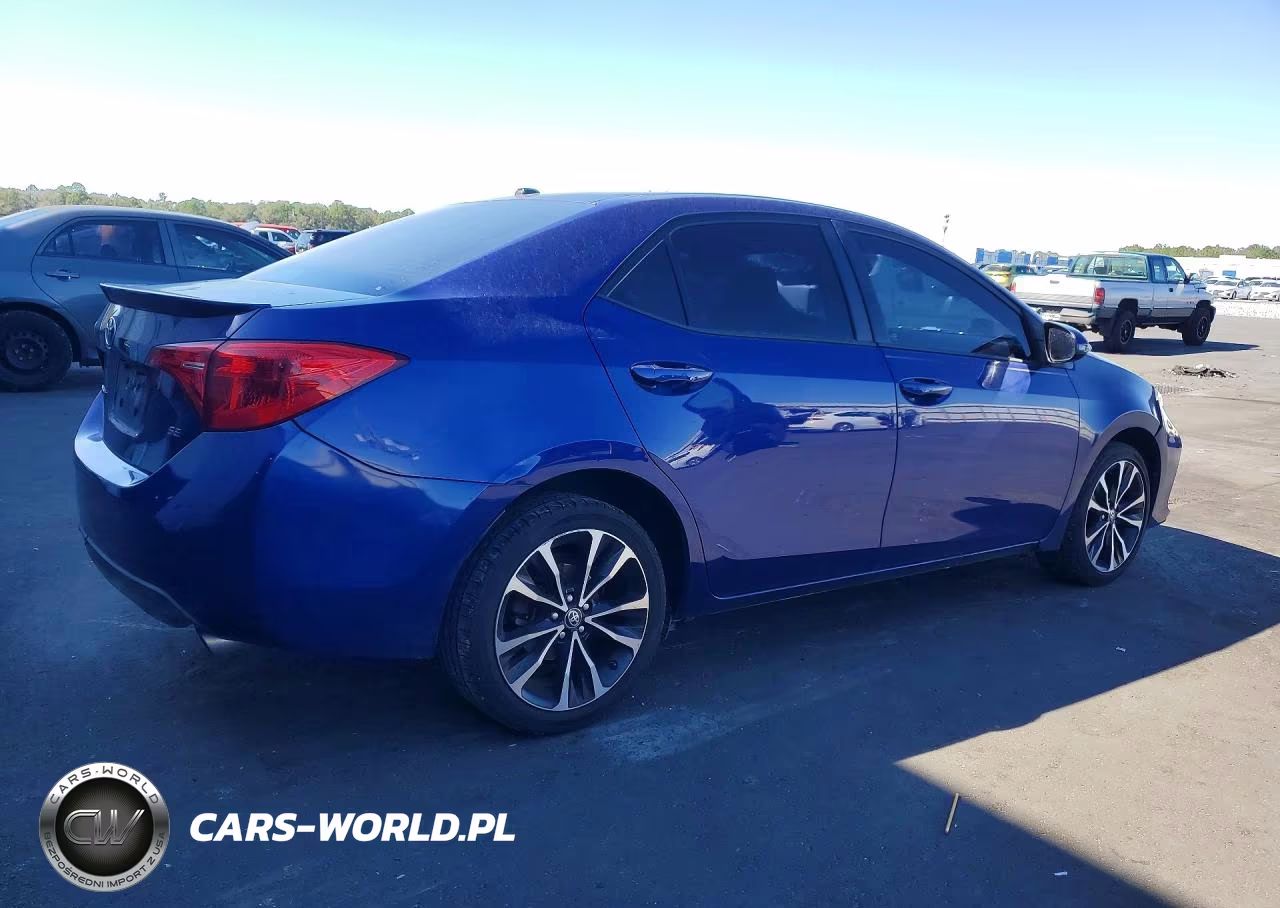 2017 Toyota Corolla Se VIN:2T1BURHE7HC803004 - 3