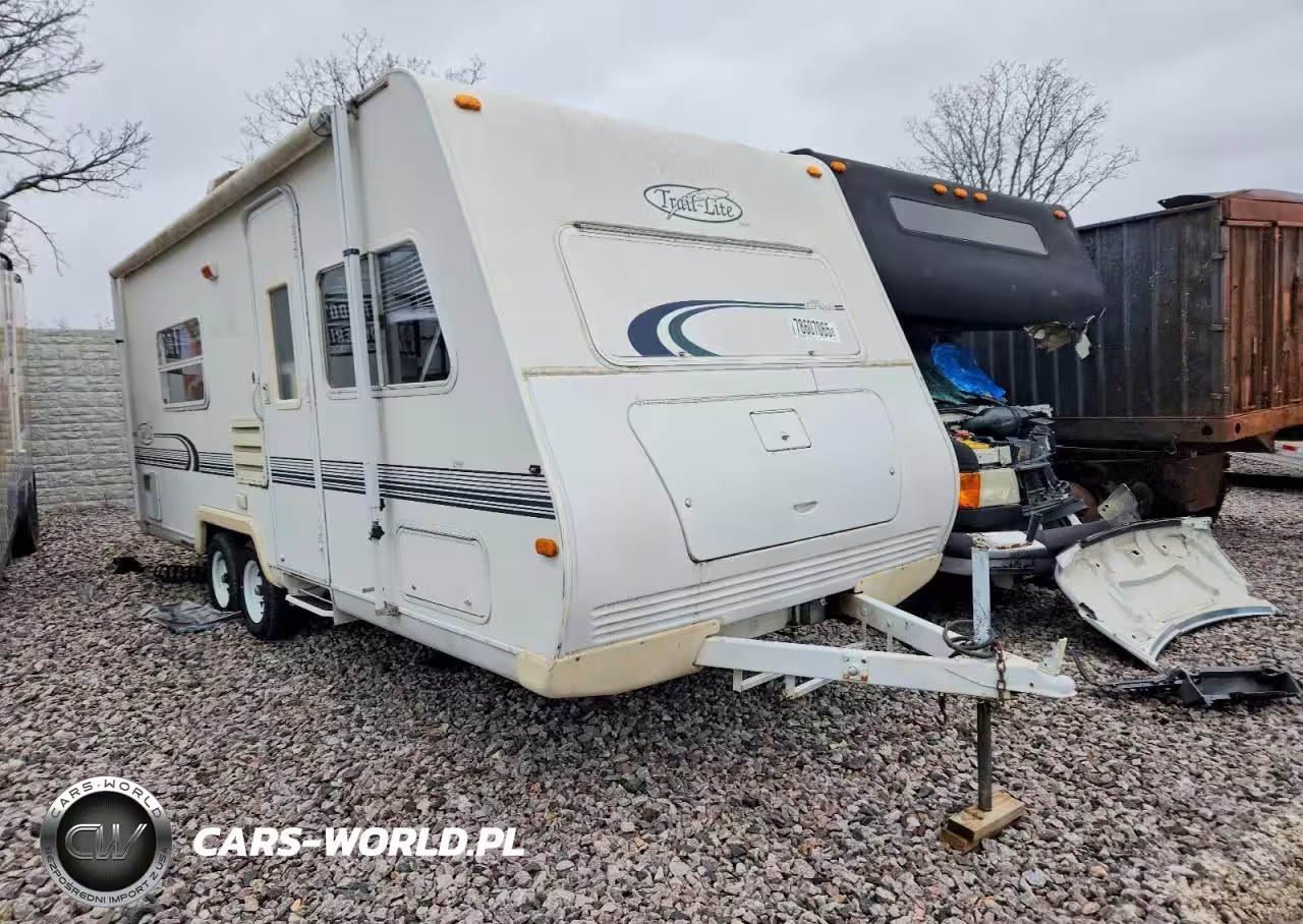 1998 R-Vision Trail Lite Camper