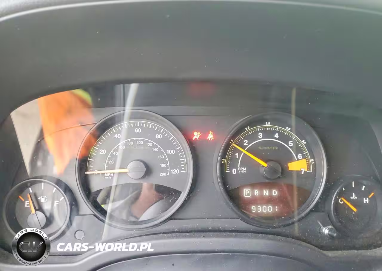 2016 Jeep Patriot Sport VIN:1C4NJPBAXGD514197 - 9