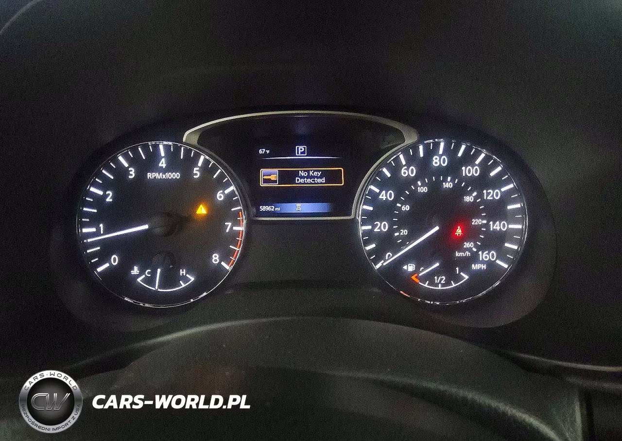 2020 Nissan Pathfinder S VIN:5N1DR2ANXLC587769 - 9