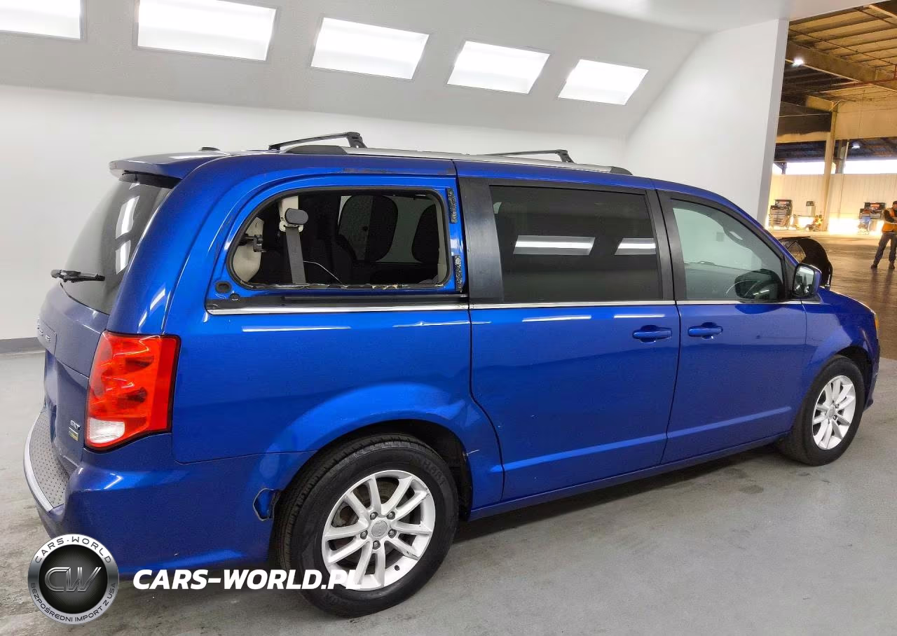 2018 Dodge Grand Caravan Sxt VIN:2C4RDGCG8JR258903 - 3