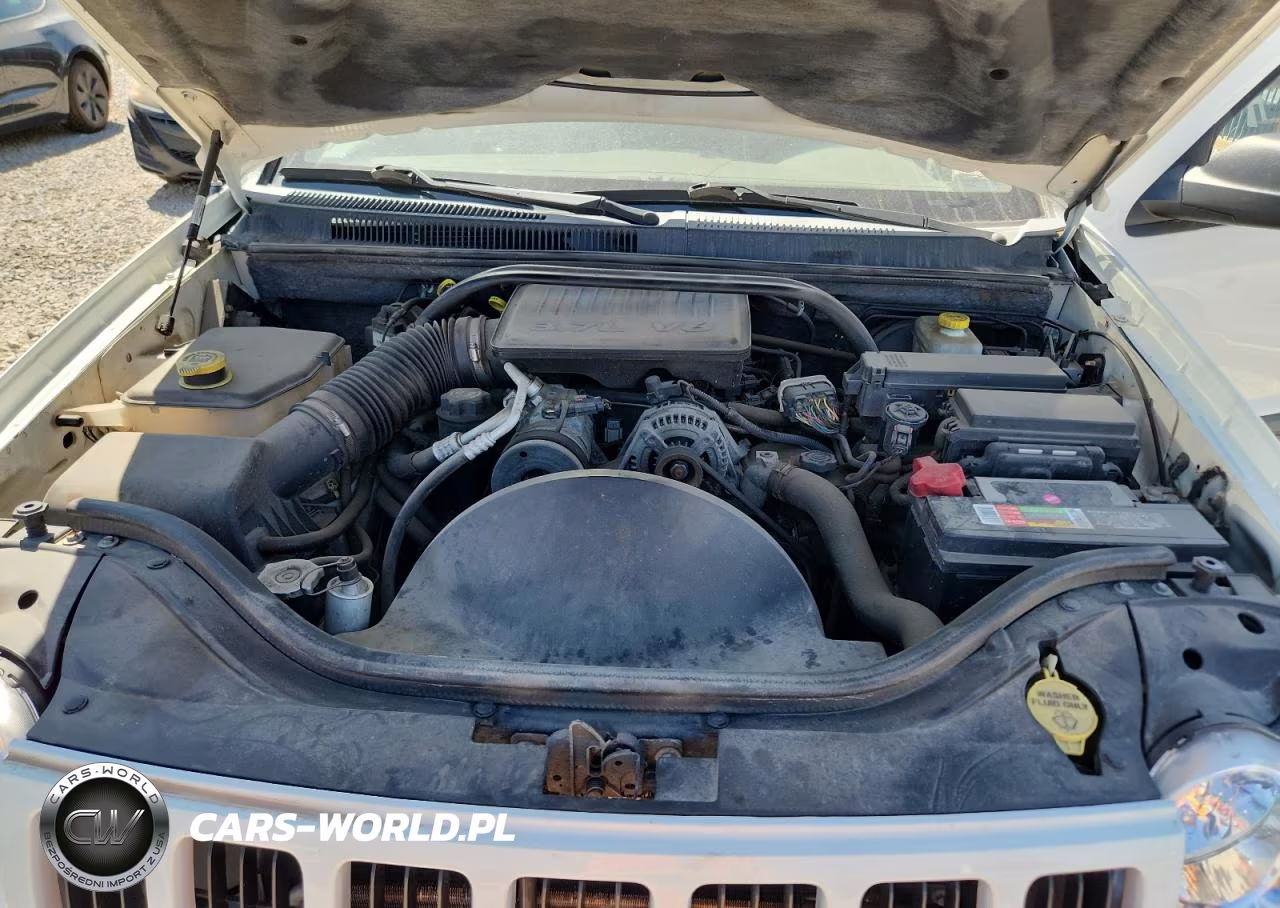 2005 Jeep Grand Cherokee Laredo VIN:1J4GR48K05C581016 - 12