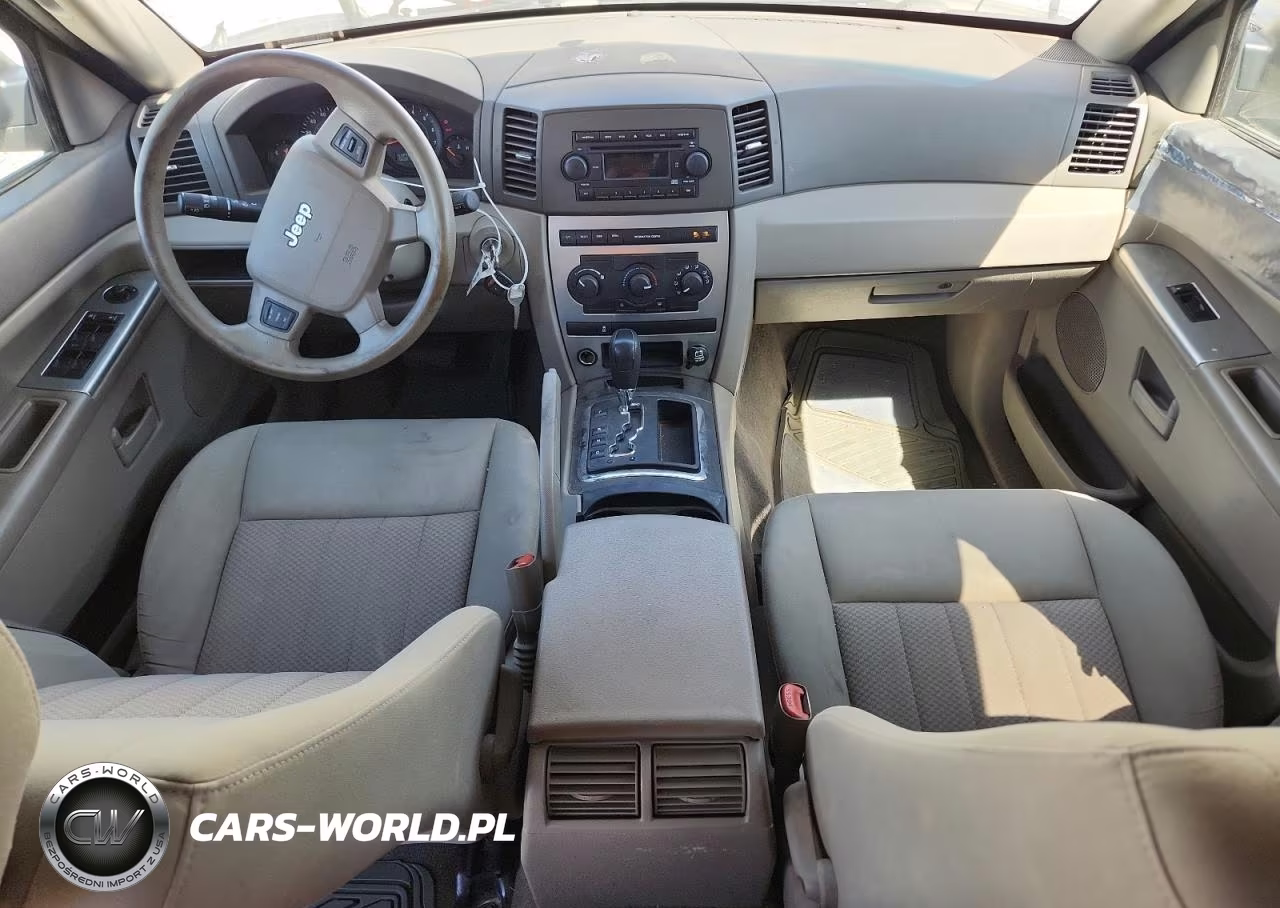 2005 Jeep Grand Cherokee Laredo VIN:1J4GR48K05C581016 - 8