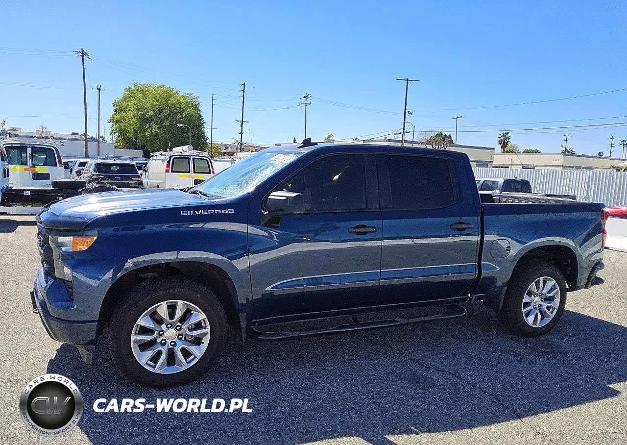 2022 Chevrolet Silverado C1500 Custom