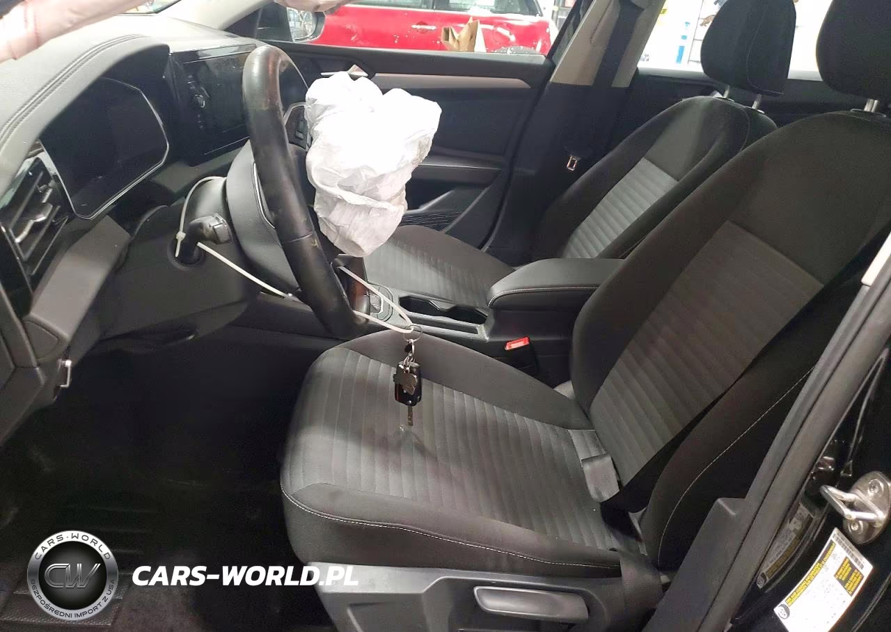 2025 Volkswagen Jetta S VIN:3VW5X7BU8SM000903 - 7