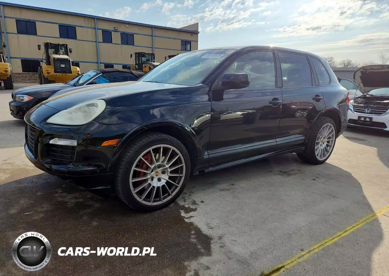 2010 Porsche Cayenne Gts