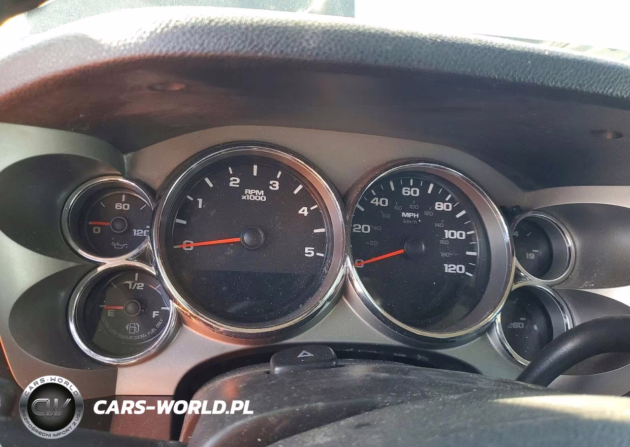 2009 Chevrolet Silverado K3500 VIN:1GCHK796X9E146595 - 9