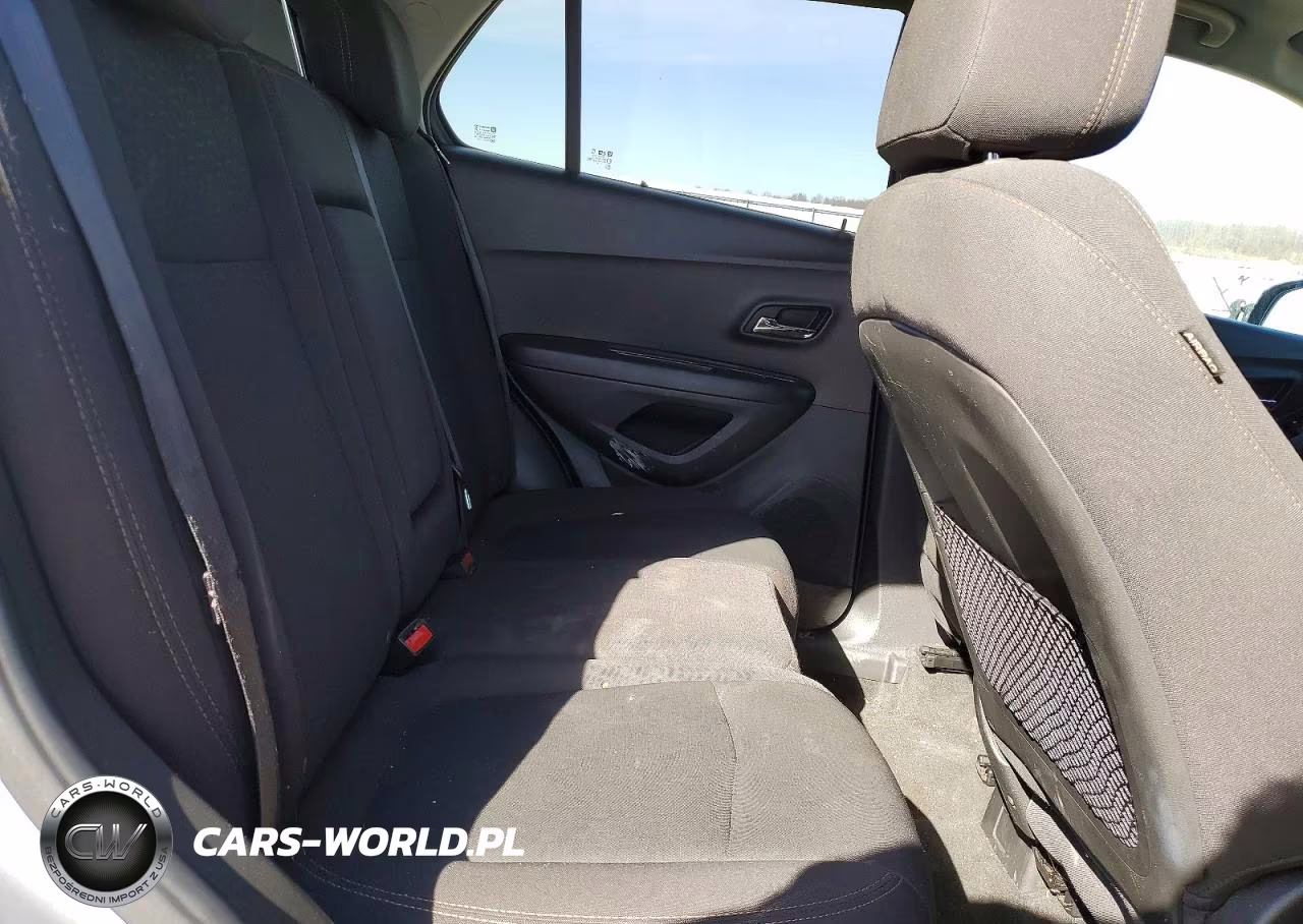 2021 Chevrolet Trax VIN:KL7CJKSB6MB303392 - 11