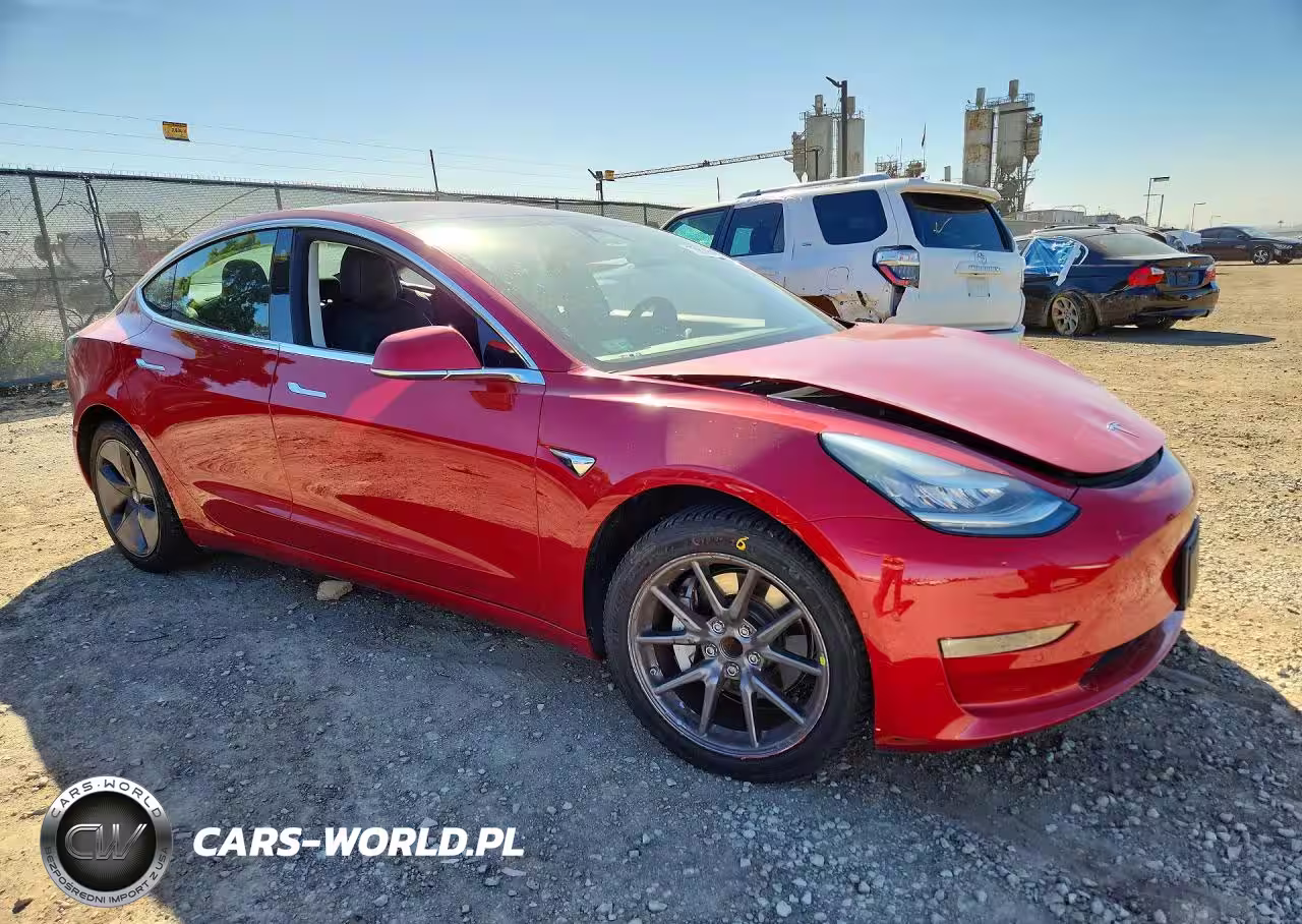 2018 Tesla Model 3 VIN:5YJ3E1EA1JF058501 - 4
