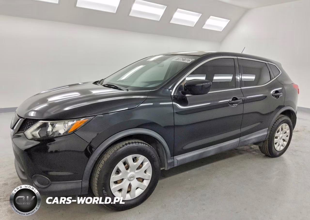 2019 Nissan Rogue Sport S – zdjęcie 1 z 15