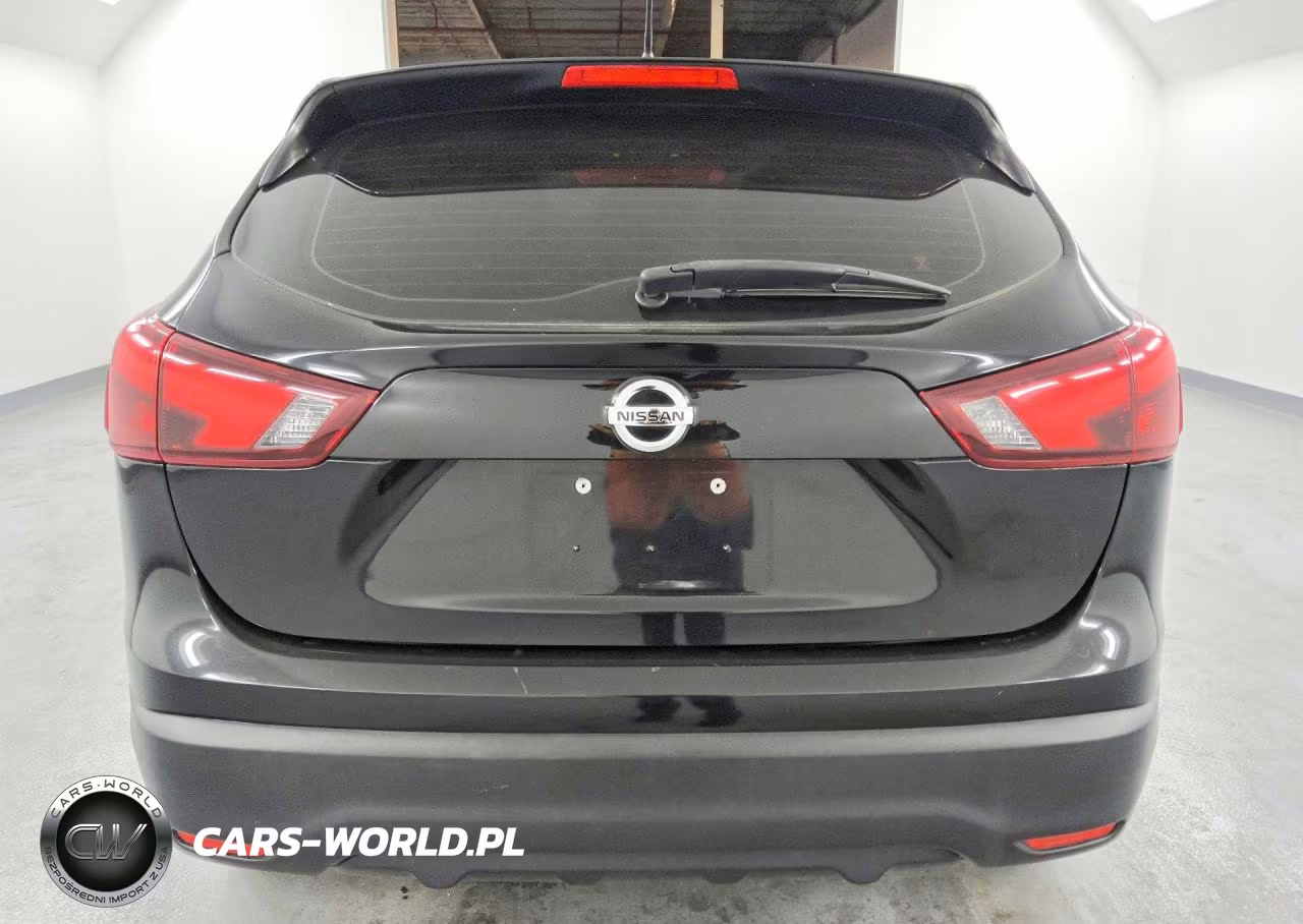 2019 Nissan Rogue Sport S VIN:JN1BJ1CP4KW523285 - 6
