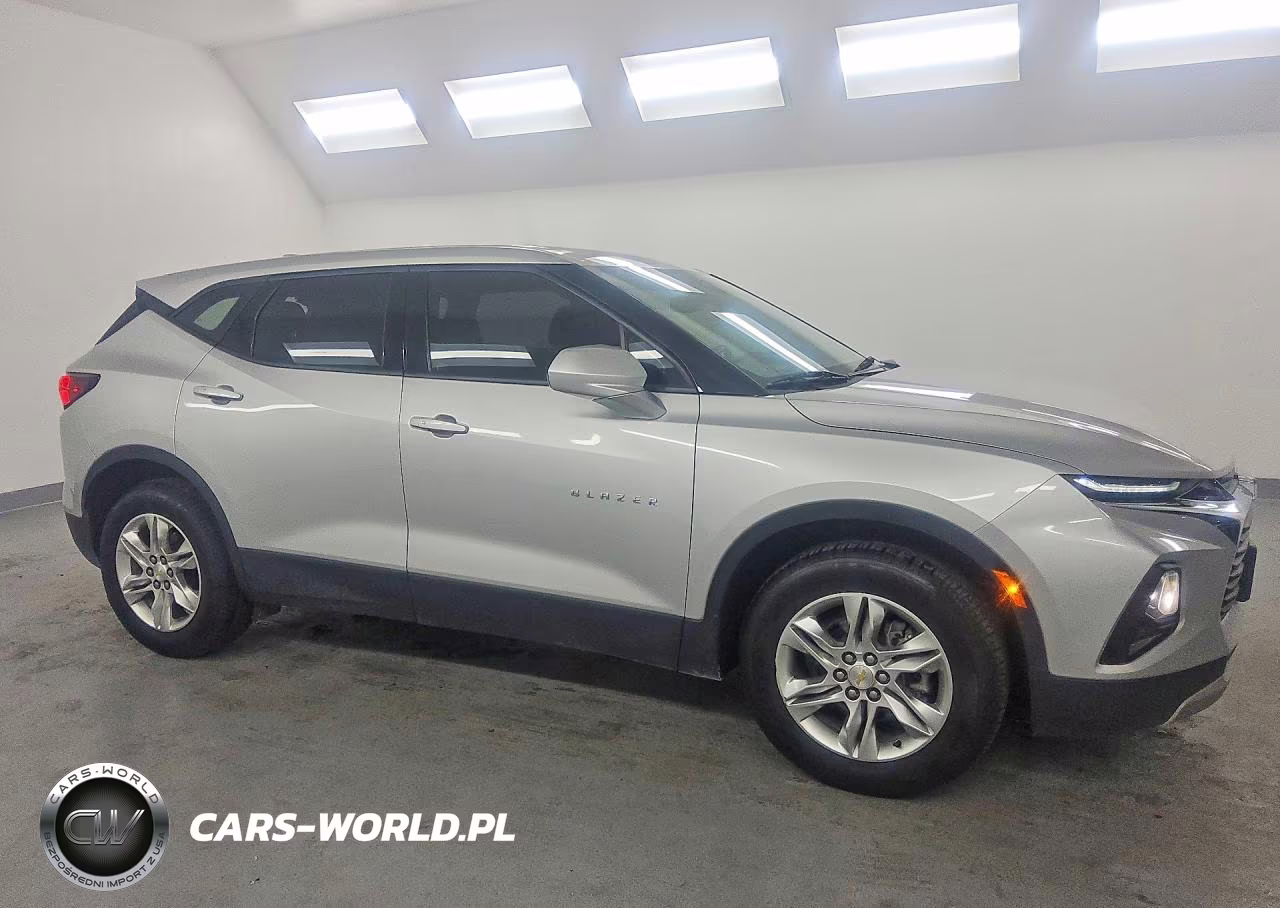 2021 Chevrolet Blazer 2Lt VIN:3GNKBHRS2MS540512 - 4